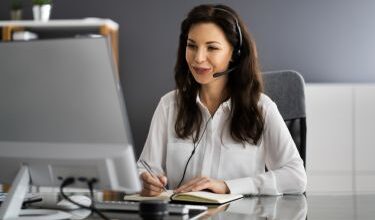 How to Hire a Virtual Assistant to Help Grow Your Business