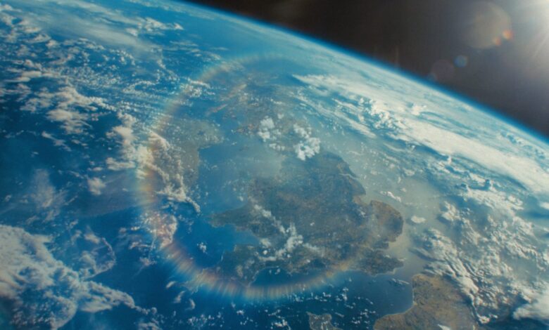 O2 – ‘Near or Far’ O2 – ‘Near or Far’