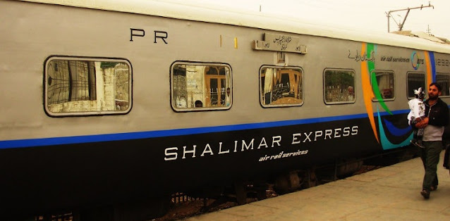 Shalimar Express: A Historic Train Connecting Lahore and Karachi Shalimar Express: A Historic Train Connecting Lahore and Karachi